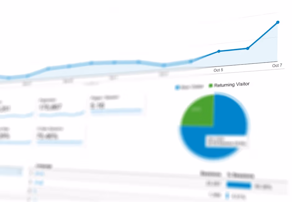US bank building representing ACH originating and receiving depository institutions