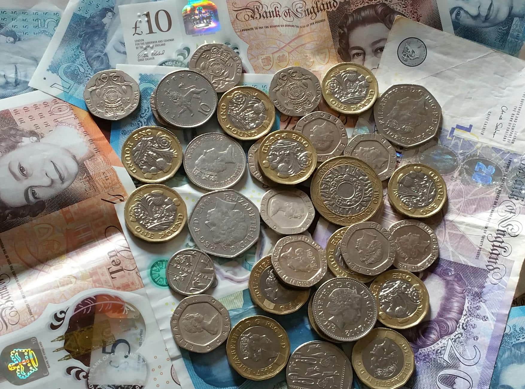 Manual vs Automated Payment Chasing: When to Switch