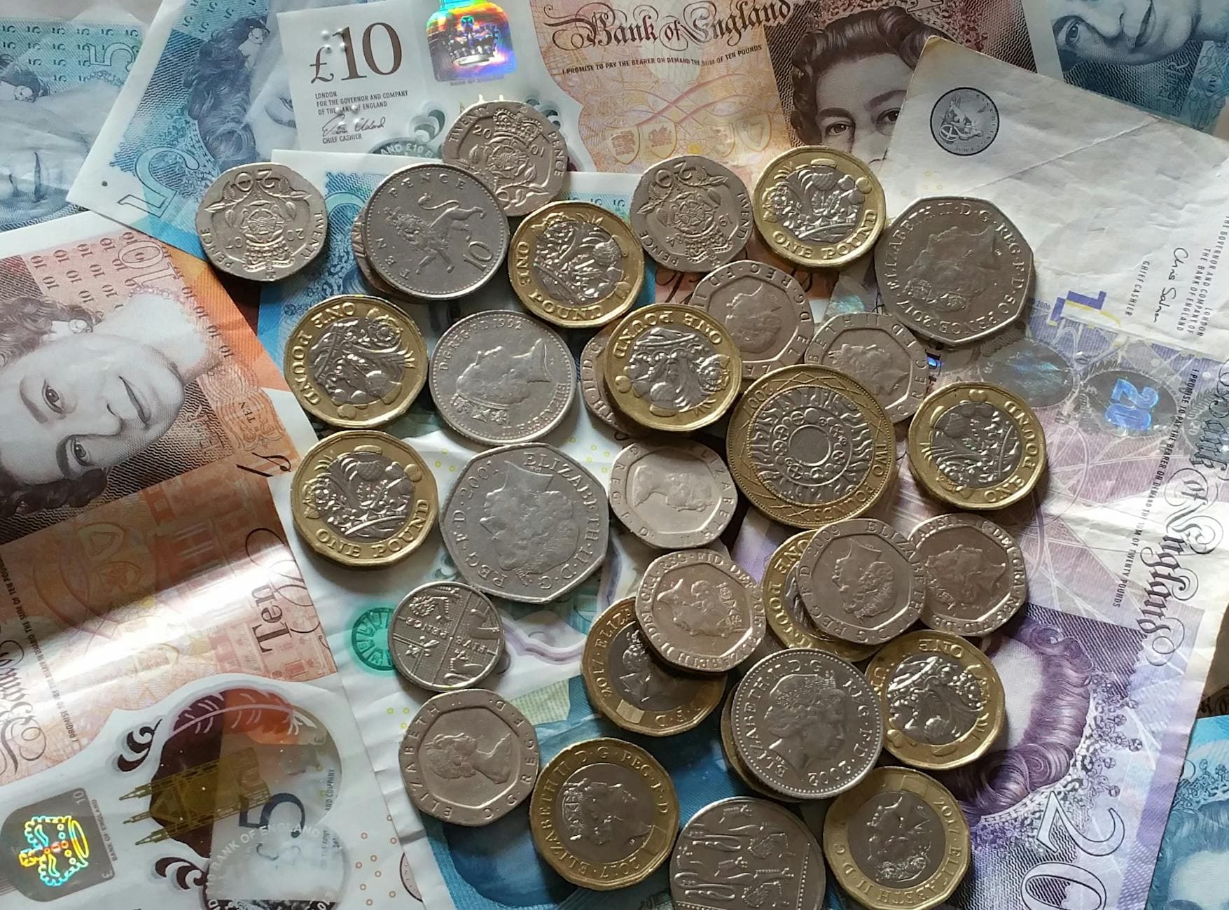 Manual vs Automated Payment Chasing: When to Switch