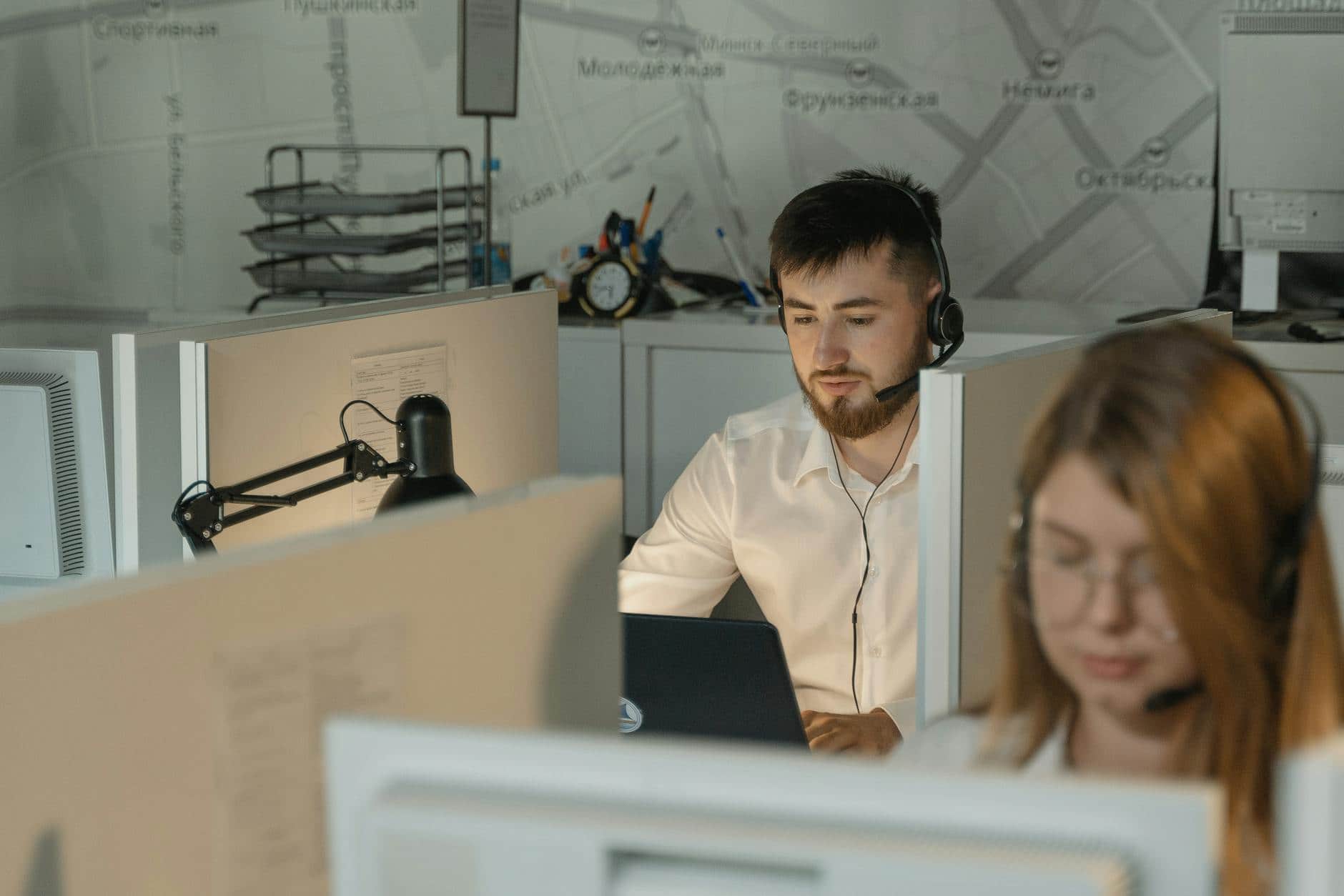 How to Reduce Average Handling Time Without Wrecking CSAT